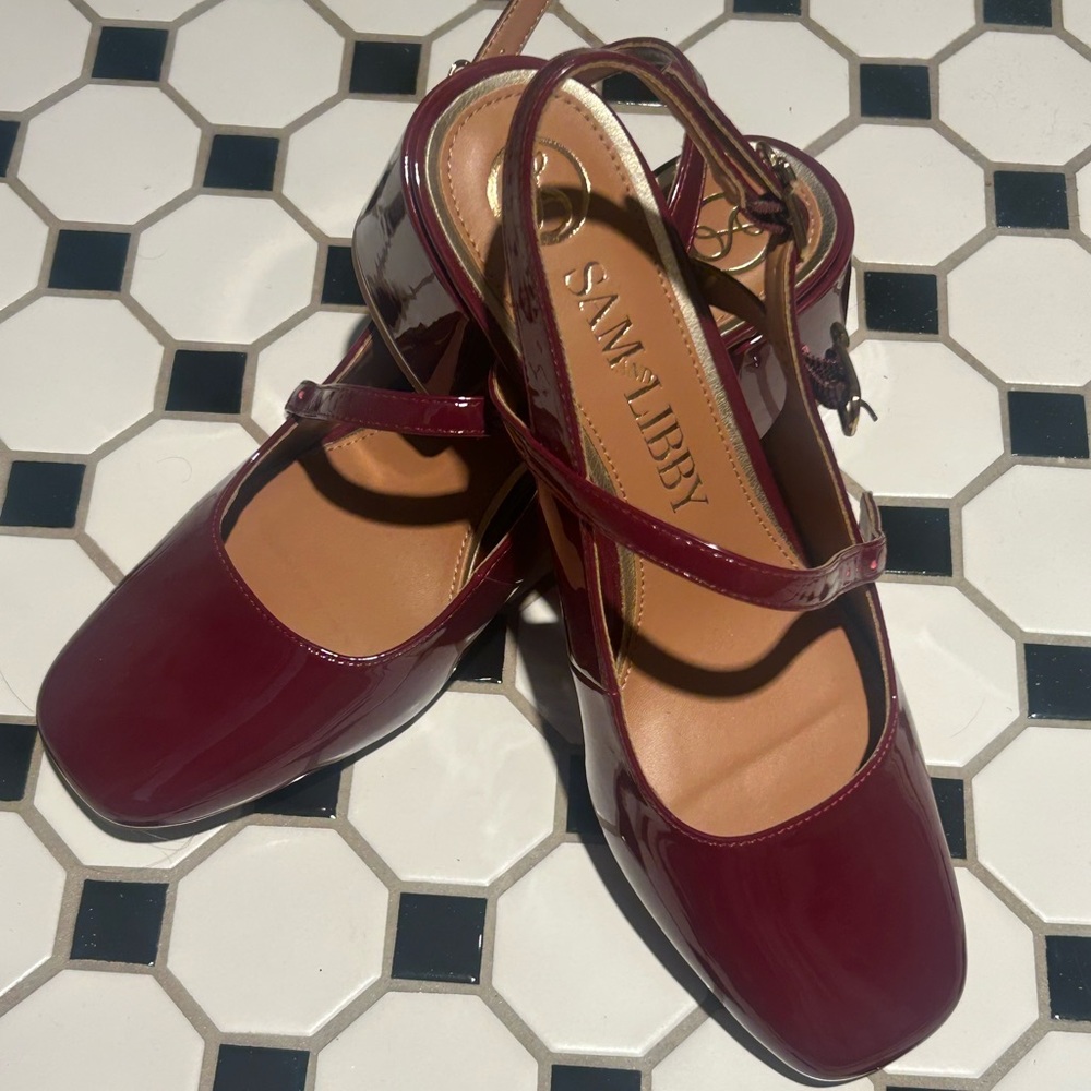 Demure/Mod Sam & Libby Burgundy Mary Janes—New, never worn